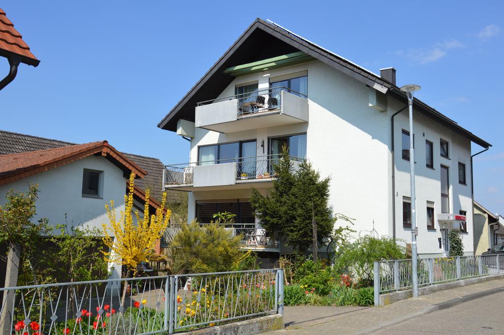 Ferienwohnung Diana Rust Exterior photo